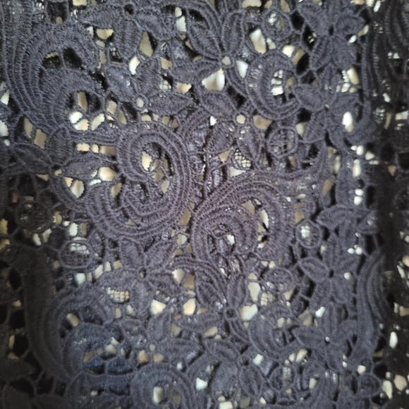 Lafayette 148 black lace top S - Picture 7 of 8